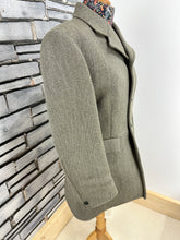 Load image into Gallery viewer, NEW Oliver Brown Gents Heavy Keepers Tweed Frock Hunt Coat - Size 36