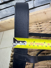 Load image into Gallery viewer, S/H Chunky Flat Hunter Snaffle Bridle - Black - Cob