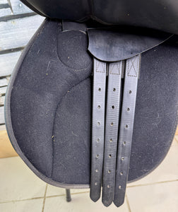 17” MW Thorowgood Maxam GP Saddle - Black