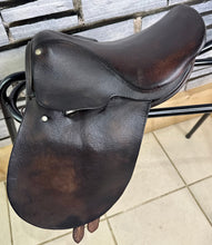 Load image into Gallery viewer, 11 1/2” MW Robinsons English Tiny Pony Saddle - Brown