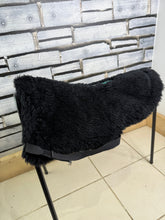 Load image into Gallery viewer, S/H Nuumed Double Wool Half Pad Numnah - Black - L