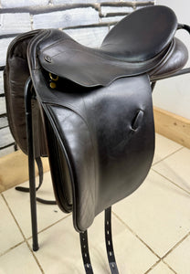 17 1/2” MW Farrington Kentucky Dressage Saddle - Brown