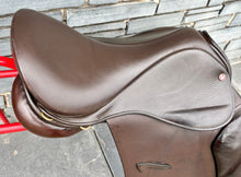 Load image into Gallery viewer, 18” MW Jeffries Falcon Hawk Event Saddle - Brown