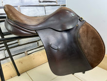 Load image into Gallery viewer, 16 1/2” Wide Farrington Jump Saddle - Brown