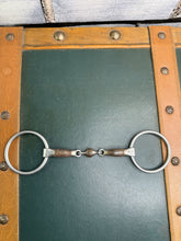 Load image into Gallery viewer, 5 1/2”/145mm Bombers Round Lozenge Loose Ring Snaffle - Sweet Iron