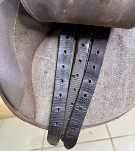 15 1/2” MW/Changeable Gullet Wintec Pony GP Saddle - Brown