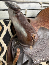 Load image into Gallery viewer, 15” Leather Western Set-Saddle, Headstall, Nathe Gag, Cinch