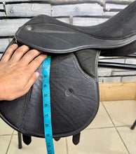 Load image into Gallery viewer, 14” XW Thorowgood Pony Club GP Saddle - Black