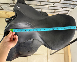 16 1/2” XW/Changeable Gullet Thorowgood Compact GP Saddle - Black