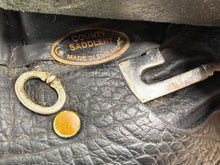 Load image into Gallery viewer, 17” Medium County Saddlery Fusion Dressage Saddle - Black