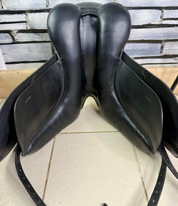 18” MW Albion Legend K2 Dressage Saddle - Black