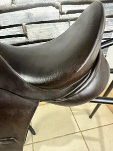 17 1/2” MW Spalding Eclipse Dressage Saddle - Brown