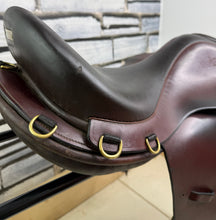 Load image into Gallery viewer, 17 1/2” XW Frank Baines Enduro GP Saddle - Brown - Endurance/Trec
