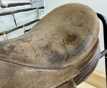 Load image into Gallery viewer, 16” XW Fylde English Pony WH/Show Saddle - Brown