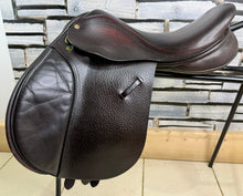 Load image into Gallery viewer, 16 1/2” Wide Barnsby English Pony GP/Jump Saddle - Brown
