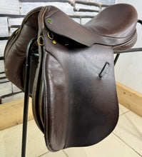 Load image into Gallery viewer, 17 1/2” MW Ideal VSD/GP Saddle - Brown