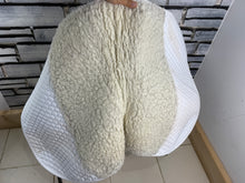 Load image into Gallery viewer, S/H Nuumed Half Wool Lined GP Saddlecloth - White - L