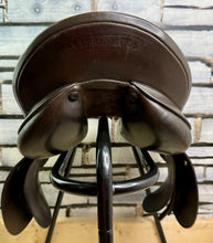 Load image into Gallery viewer, 17” Medium Prestige Appaloosa Hippos GP/Jump Saddle - Brown - All Purpose, XC etc