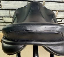 Load image into Gallery viewer, 16” MW Rich &amp; Sons Shoulder Relief Pony Jump Saddle - Black