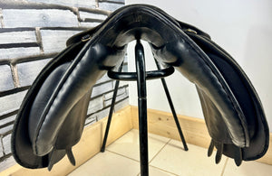 16 1/2” XW Teversal WH Saddle - Black