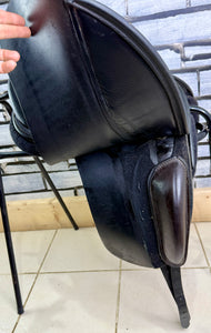17” XW Nick Dolman Holistic Dressage Saddle - Black