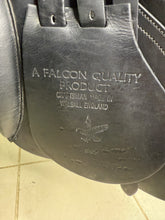Load image into Gallery viewer, 17 1/2” XW Jeffries Falcon Hawk Event Cob GP Saddle - Black