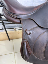 Load image into Gallery viewer, 16 1/2” MW Antares Connexion Monoflap Jump Saddle - Brown