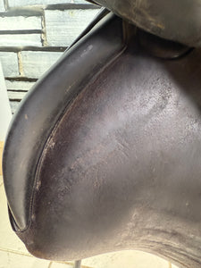 17” MW Pariani Close Contact Jump Saddle - Brown