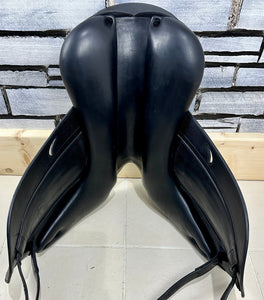 17 1/2” Wide +2 Equipe Emporio Monoflap 2018 Dressage Saddle - Black