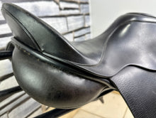 Load image into Gallery viewer, 18” Medium Albion Style GP Saddle - Black