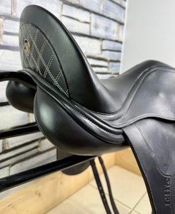 17 1/2” Wide Stride Free Elite Dressage Saddle - Black
