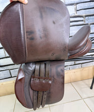Load image into Gallery viewer, 17” MW Ideal VSD/GP Saddle - Brown