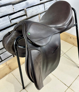 17 1/2” Wide Ideal International Event Saddle - Brown