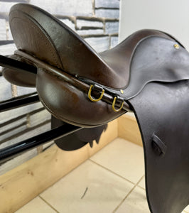 16 1/2” XW Saddleworld/L.A. Jones GP Saddle - Brown