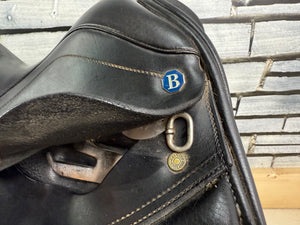 17” Medium/MW Barnsby Dressage Saddle - Black
