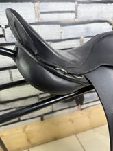 Load image into Gallery viewer, 16” Wide M&amp;J Saddlery English GP Pony Saddle - Black