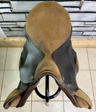 Load image into Gallery viewer, 17” MN S.O.S Saddlery GP/Jump Saddle - Brown - High Wither - TB ROR - Massive Blocks
