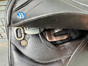 15 1/2” MW Barnsby WH Saddle - Black