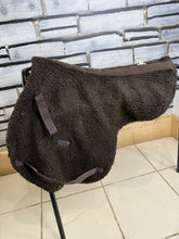 Load image into Gallery viewer, Supreme Products Fluffy Numnah - Brown - Cob - GP/Show/Working Hunter