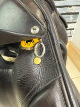 Load image into Gallery viewer, 17 1/2” Medium Black Country Event/GP Saddle - Black