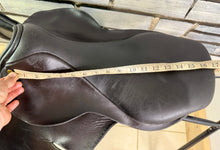 Load image into Gallery viewer, 17” MN Paul Jones Full Tree Racing Saddle - Brown