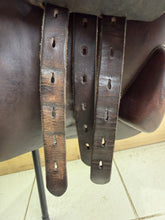 Load image into Gallery viewer, 17” +1 (MW) Equipe Synergy Jump Saddle - Brown - Double Flap
