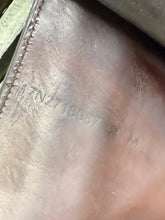 Load image into Gallery viewer, 17” MW Amerigo Vega Monoflap Jump Saddle - Brown