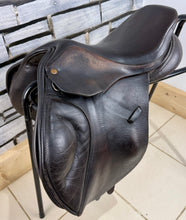 Load image into Gallery viewer, 16 1/2” XW PD Saddles/Spalding Jump Saddle - Brown