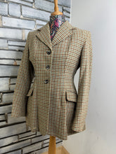 Load image into Gallery viewer, Ladies Vintage Caldene Houndstooth Tweed Hunt Coat/Jacket - Size 34/Ladies 10