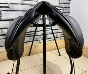 17 1/2” Wide +2 Equipe Emporio Monoflap 2018 Dressage Saddle - Black
