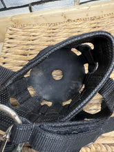 Load image into Gallery viewer, S/H Shires Fieldsafe Clip Grazing Muzzle - Pony Size