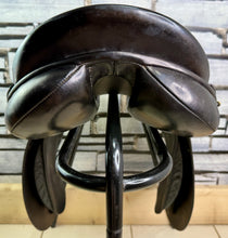 Load image into Gallery viewer, 17” Narrow Farrington Event GP Saddle - Black
