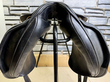 Load image into Gallery viewer, 17 1/2” Medium Ideal Suzannah Dressage Saddle - Black - Big Blocks, Deep Seat