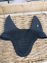 Load image into Gallery viewer, S/H Equiline Acoustic/Soundproof Fly Veil/Hat - Black - Full